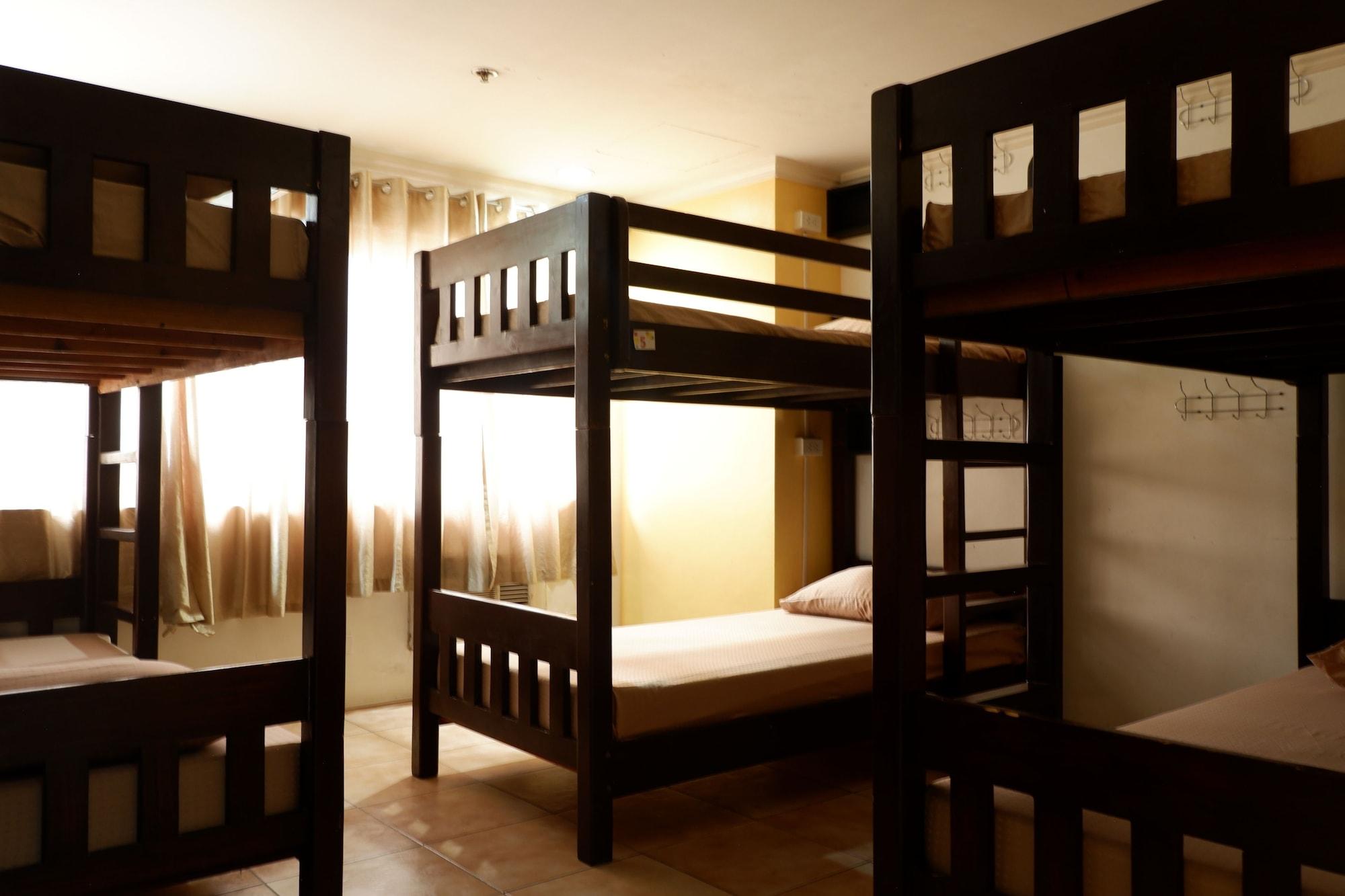 เดอะ ฟอร์ต บัดเจ็ตโฮเต็ล โบนิฟาเซียว โกลบอลซิตี้ Hotel Makati City ภายนอก รูปภาพ