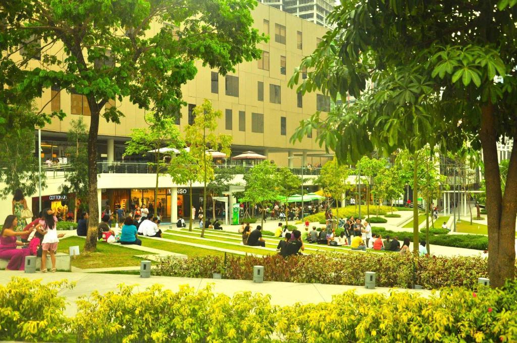 เดอะ ฟอร์ต บัดเจ็ตโฮเต็ล โบนิฟาเซียว โกลบอลซิตี้ Hotel Makati City ภายนอก รูปภาพ