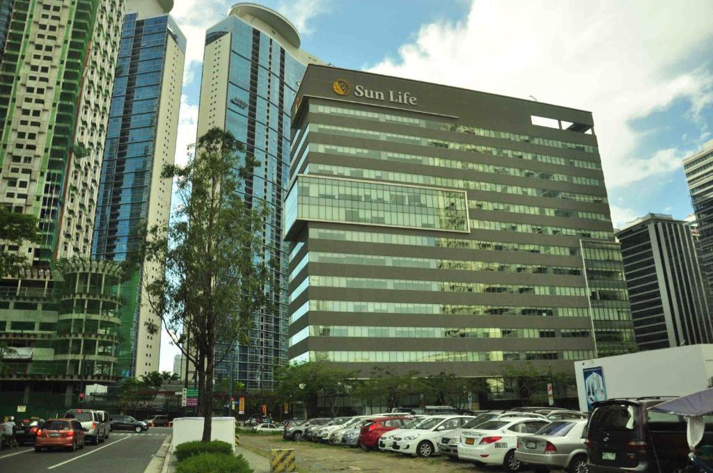 เดอะ ฟอร์ต บัดเจ็ตโฮเต็ล โบนิฟาเซียว โกลบอลซิตี้ Hotel Makati City ภายนอก รูปภาพ
