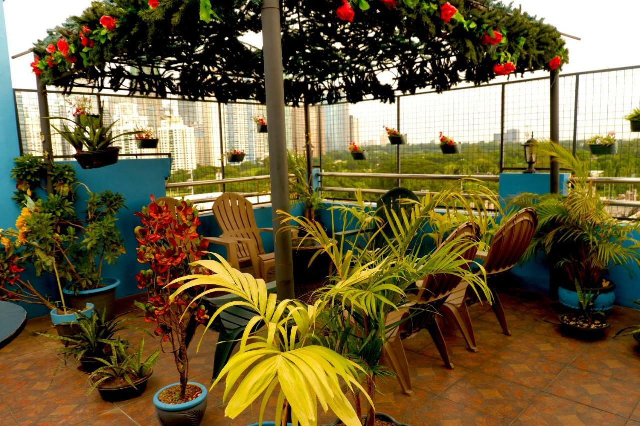 เดอะ ฟอร์ต บัดเจ็ตโฮเต็ล โบนิฟาเซียว โกลบอลซิตี้ Hotel Makati City ภายนอก รูปภาพ